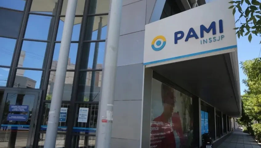 PAMI: cómo realizar el trámite para no perder el beneficio de los medicamentos al 100%