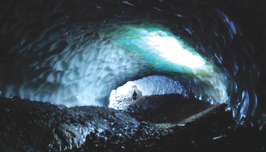 Los túneles de hielo de Esquel