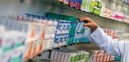 De a poco se regulariza el sistema que vincula obras sociales y farmacias