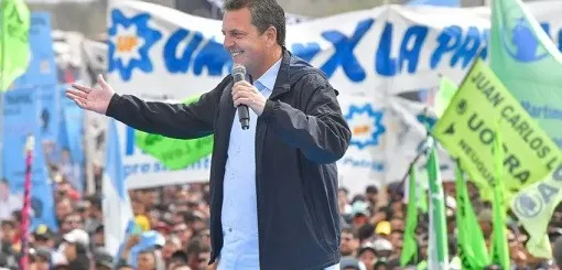 «Ningún trabajador va a pagar impuesto a las ganancias»