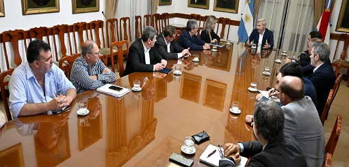 El gobernador Frigerio se reunió con la cámara de la construcción y la UOCRA