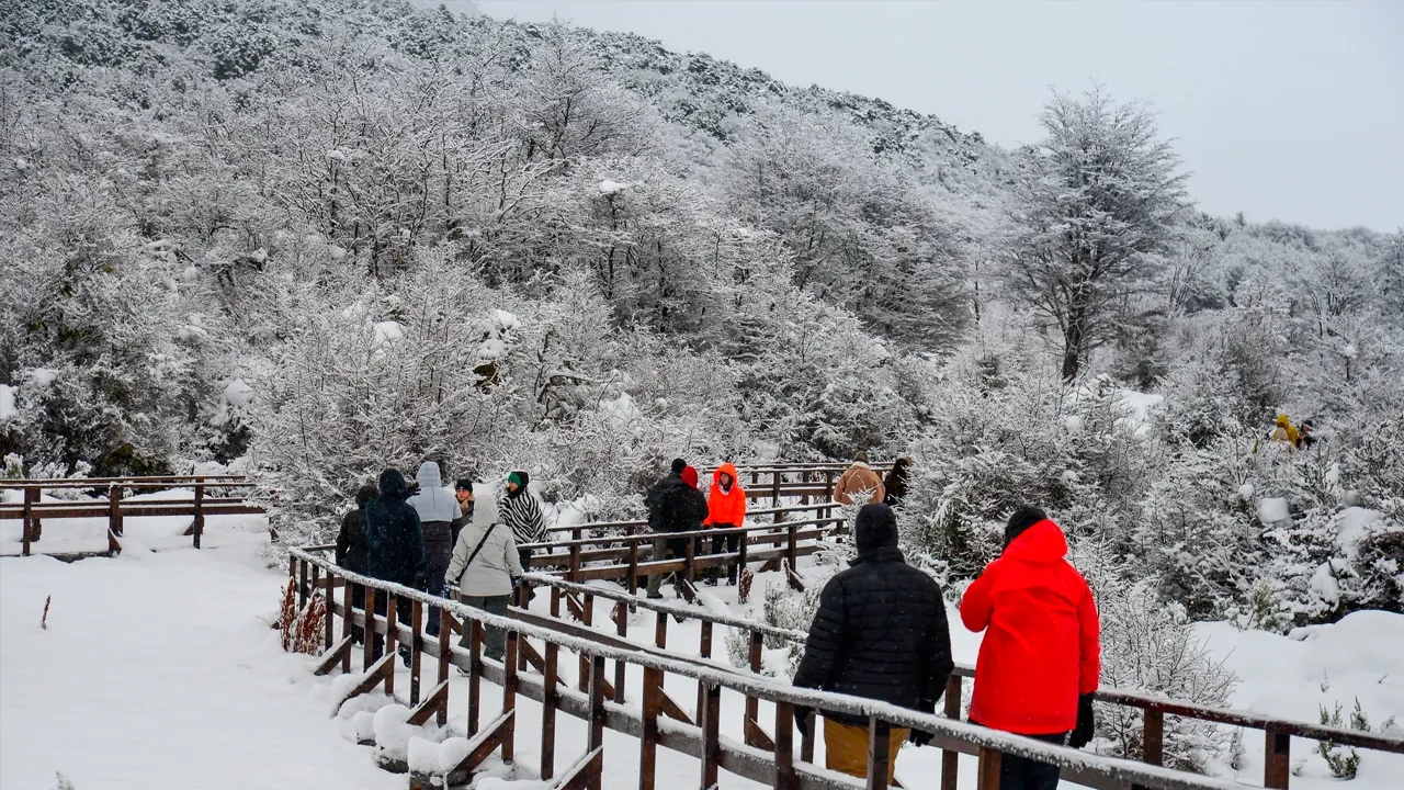 Ushuaia recibe una gran afluencia turística en el inicio de las vacaciones de invierno