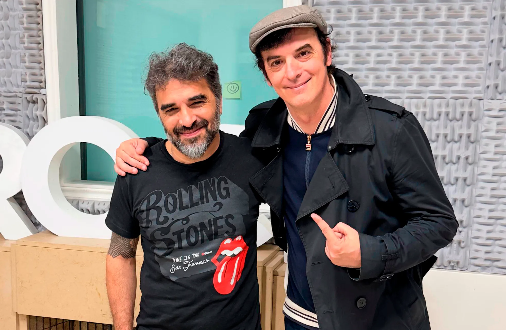 Gustavo Bove presentó su libro sobre el líder de Virus en Amnesia