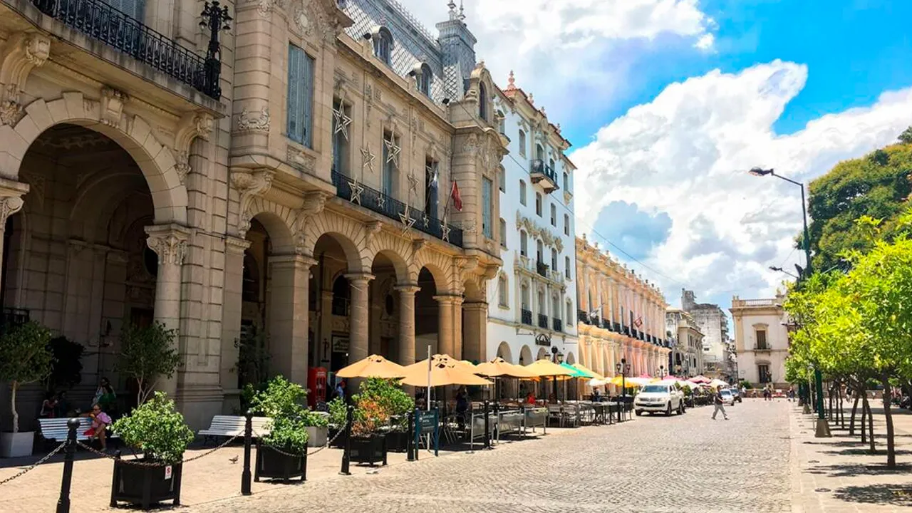 Comienza la semana con sol y calor en gran parte del país