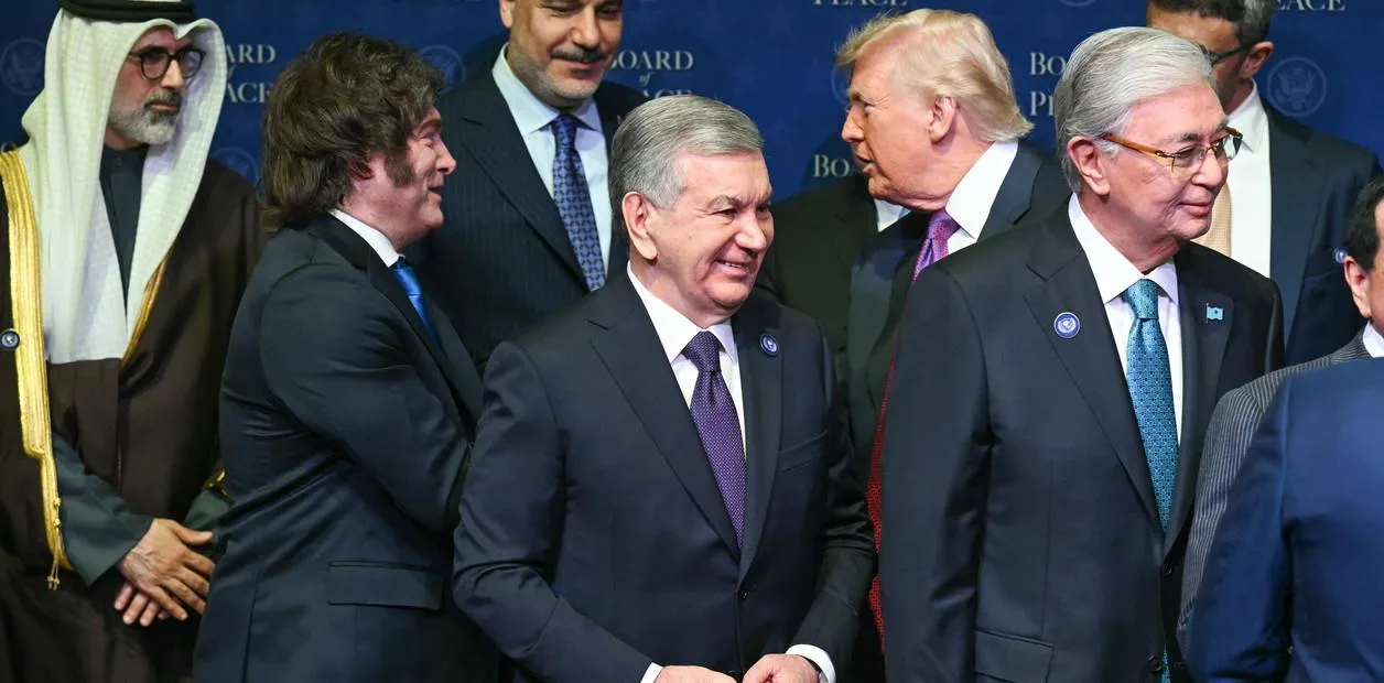 El presidente Javier Milei afirmó que “la paz exige decisión política”