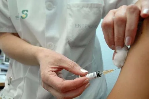 Salud aplicó más 32.000 dosis de vacuna antigripal.