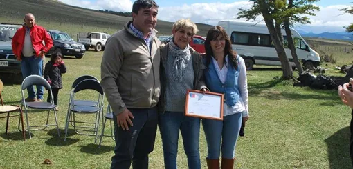 Reconocimiento a Radio Nacional en la localidad chilena de Rodeos Los Palos