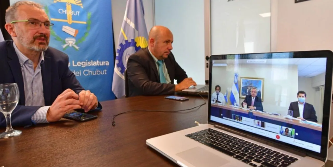 El presidente Fernández evaluó con provincias la situación epidemiológica