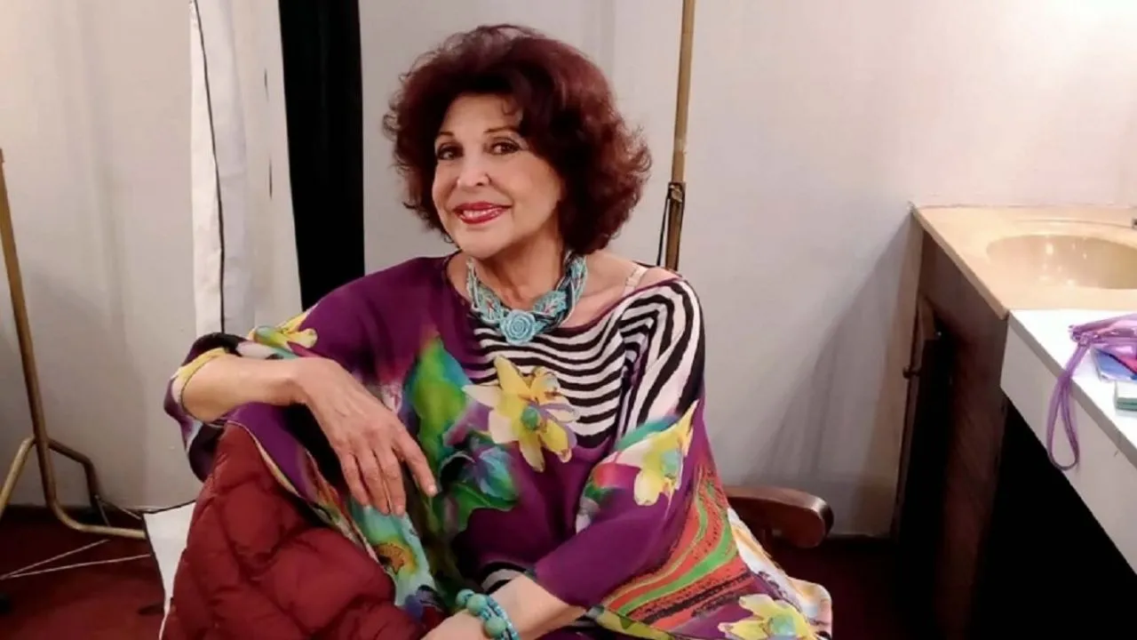 Gabriela Acher: "El humor fue el salvoconducto más grande de mi vida"