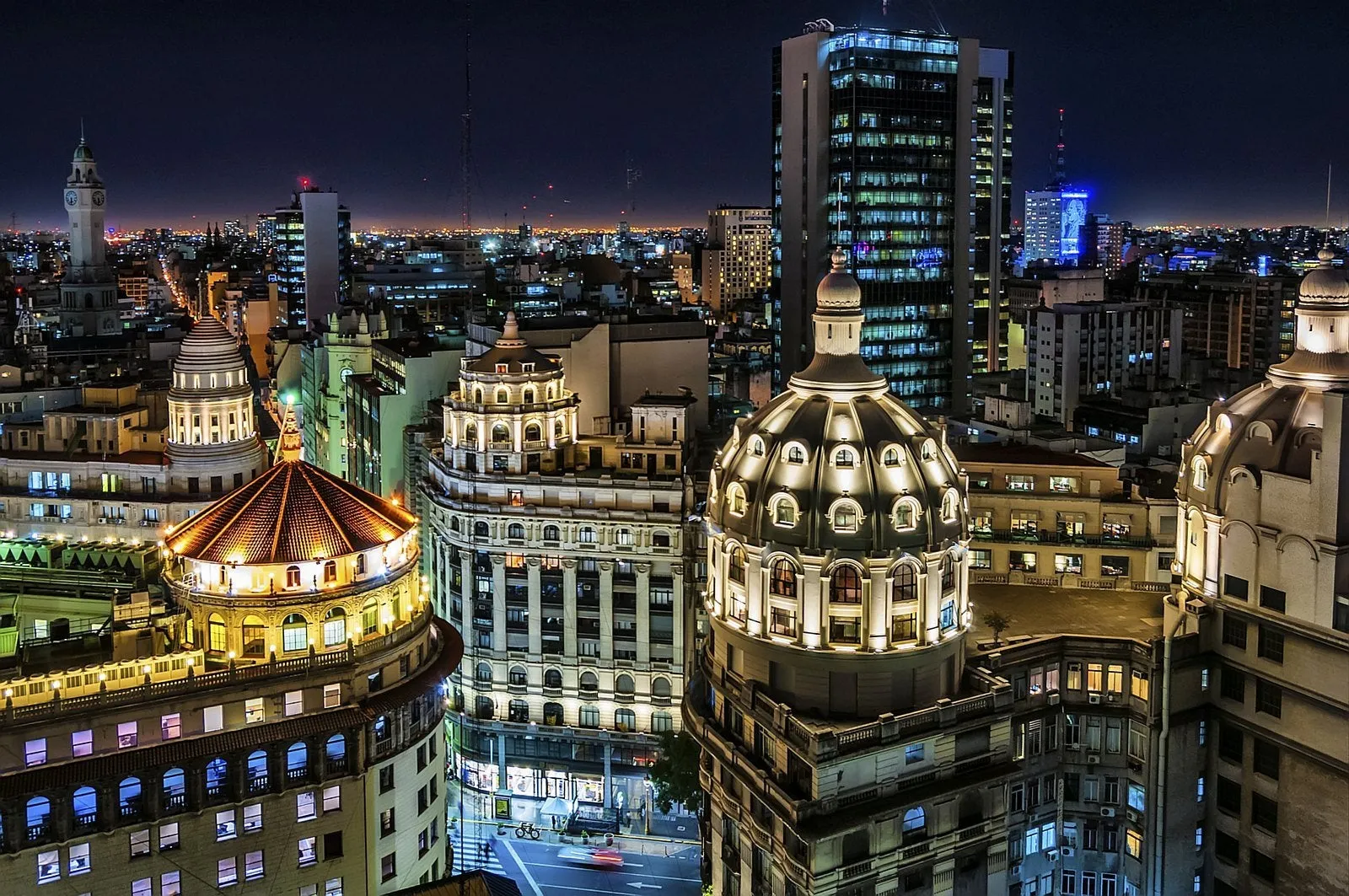 Noche de Cúpulas: una ciudad que se descubre mirando hacia arriba