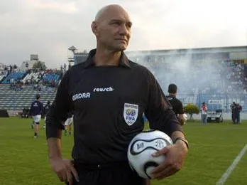 Daniel Giménez árbitro